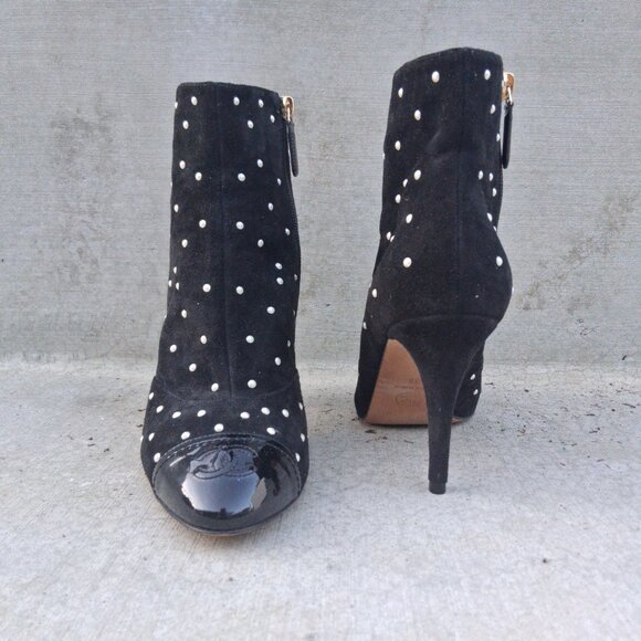 Chanel Black Suede Pearl Dot Ankle Booties EU 38 US 8 Patent Cap Toe - Picture 6 of 11